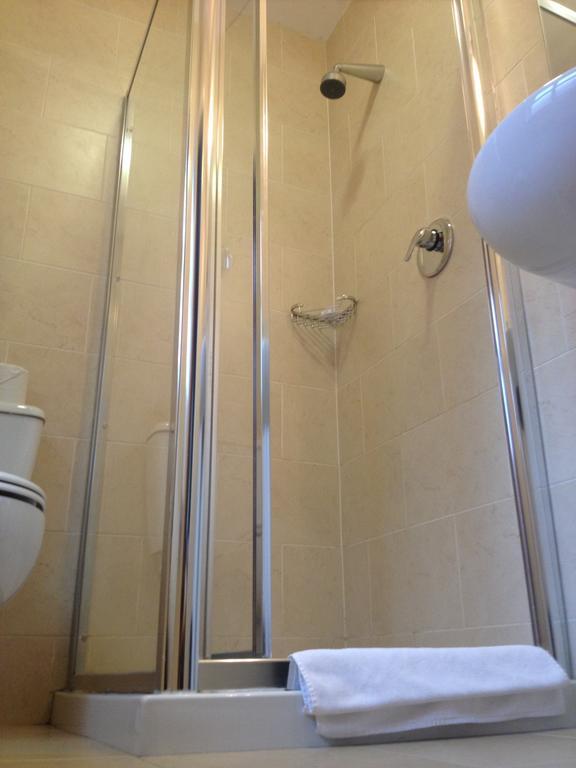 Dan Linehan'S B&B Killarney Bilik gambar
